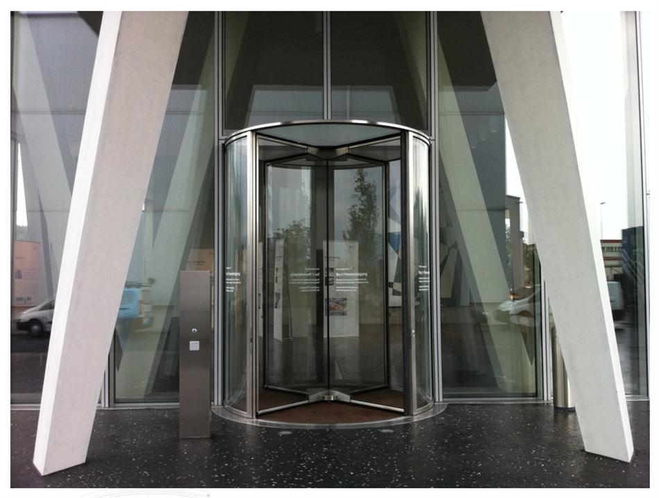 “水晶旋轉門”讓建筑、裝飾設計師更加自如！(圖2)